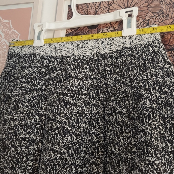 🆕NWT-BR black and white size 6P skirt - Picture 7 of 16